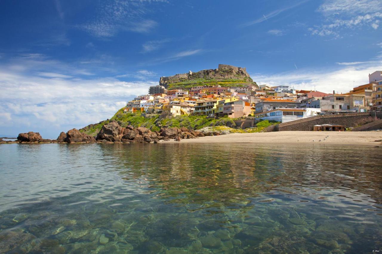 The Square Castelsardo Hotel ภายนอก รูปภาพ