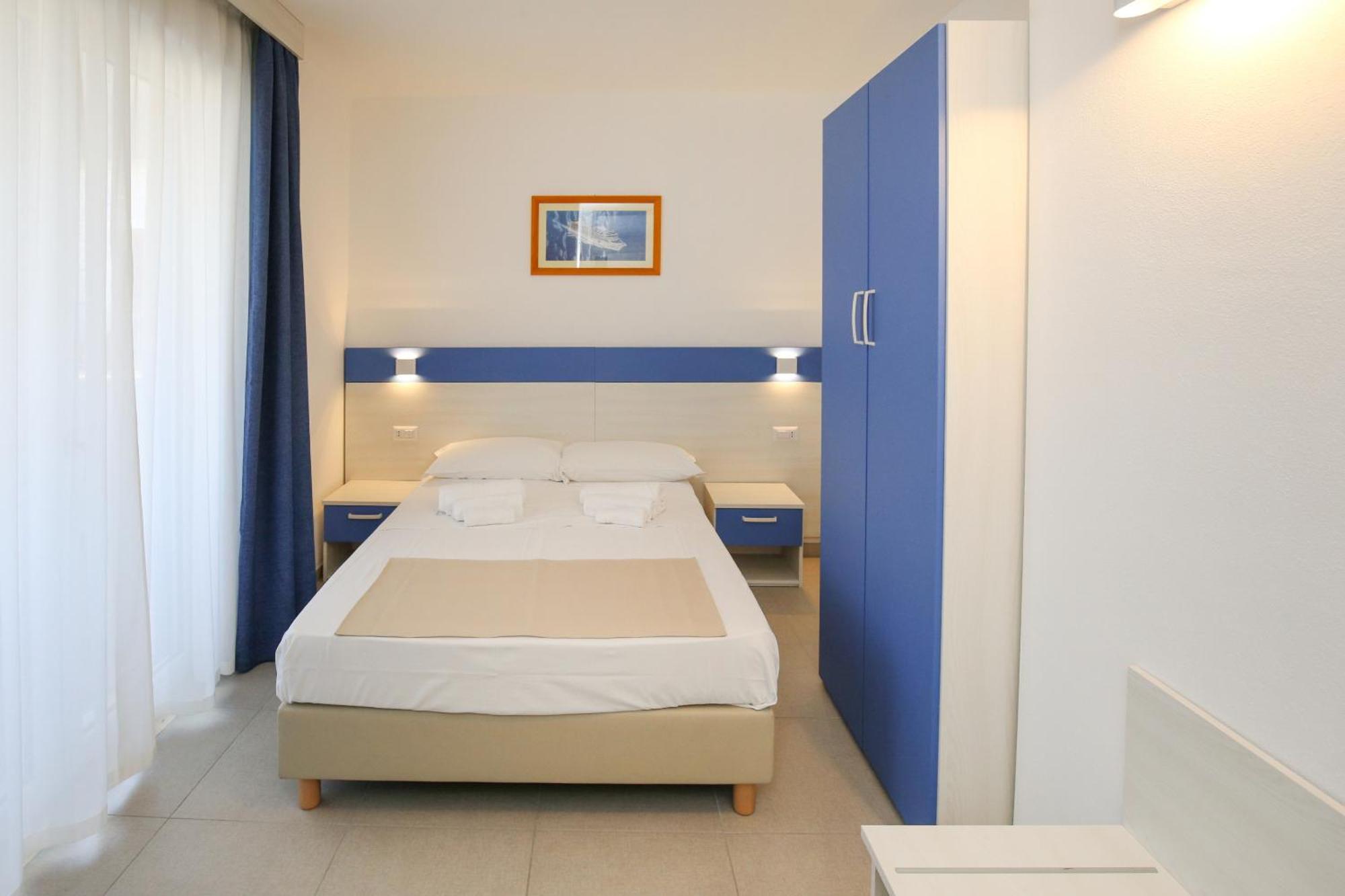 The Square Castelsardo Hotel ภายนอก รูปภาพ