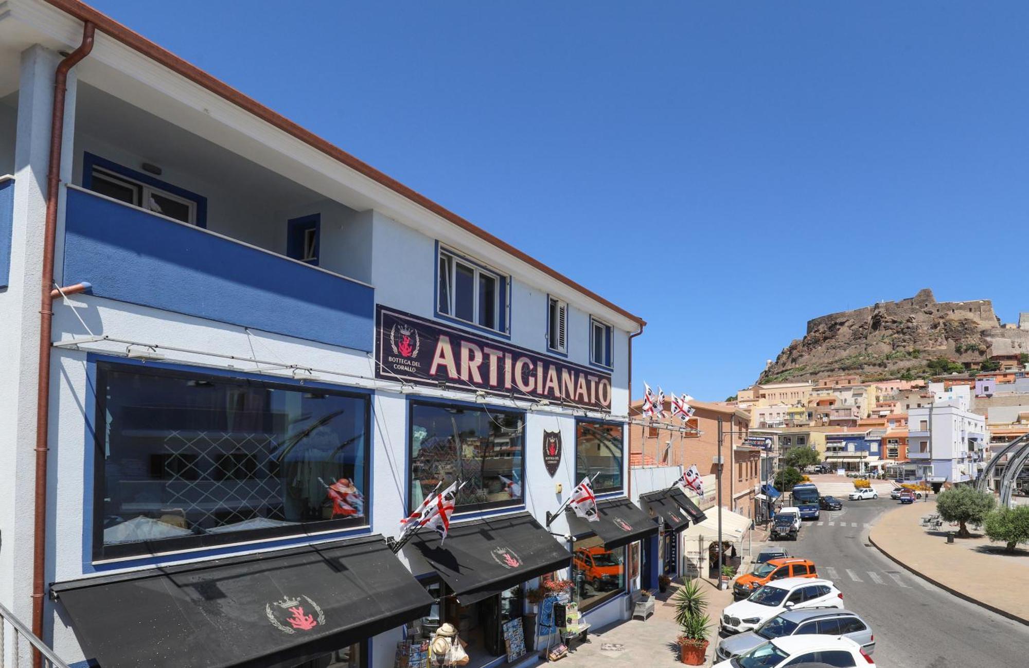 The Square Castelsardo Hotel ภายนอก รูปภาพ